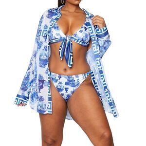 Prettylittlething Blue and White Women's Beach Shirt Sz 0